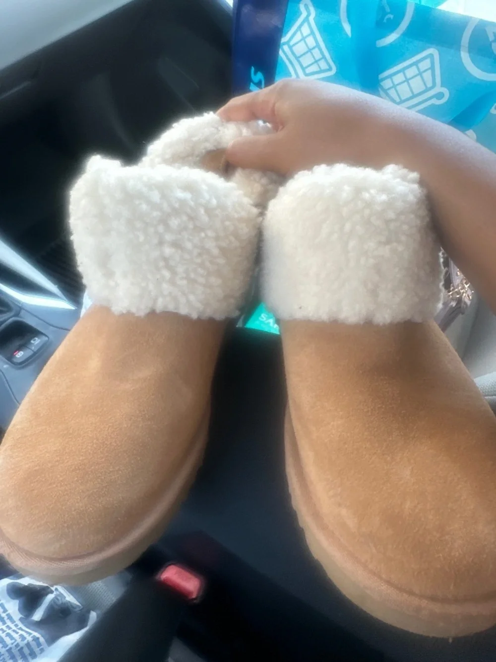 UGG Classic Ultra Mini Boot Heritage Braid Chestnut